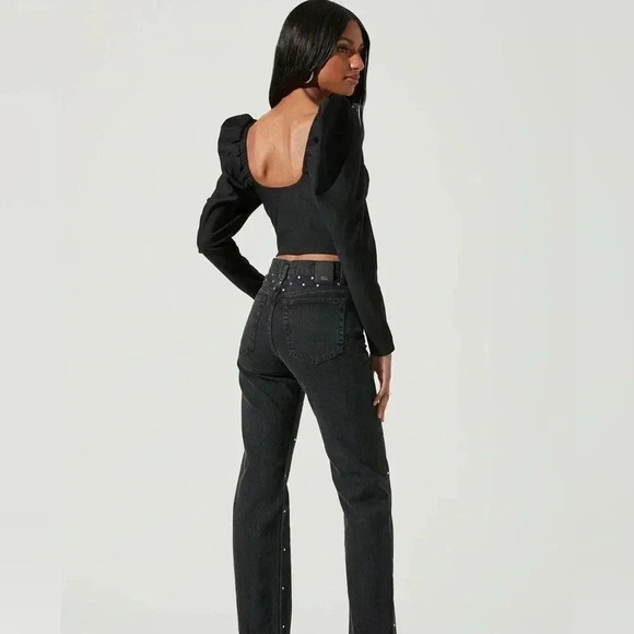 Revolve ASTR Betty Puff Sleeve Sweetheart Neck Top NWT - Picture 6 of 11